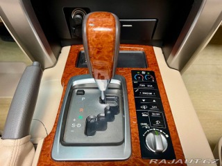 Toyota Land Cruiser 200D V8 D-4D LUXURY, 7MÍS 2013