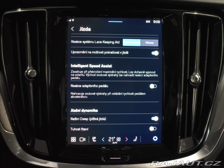 Volvo V60 T8 AWD PLUS BLIS,Bezklíč 2025