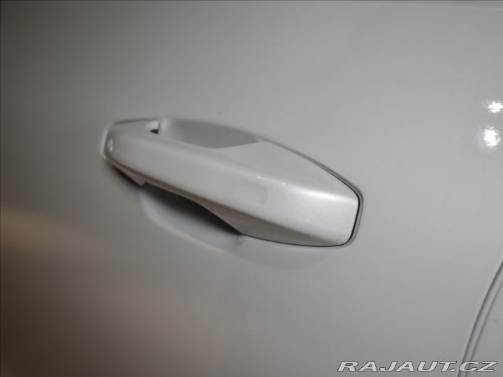 Volvo V60 T8 AWD PLUS BLIS,Bezklíč 2025