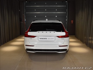 Volvo V60 T8 AWD PLUS BLIS,Bezklíč 2025
