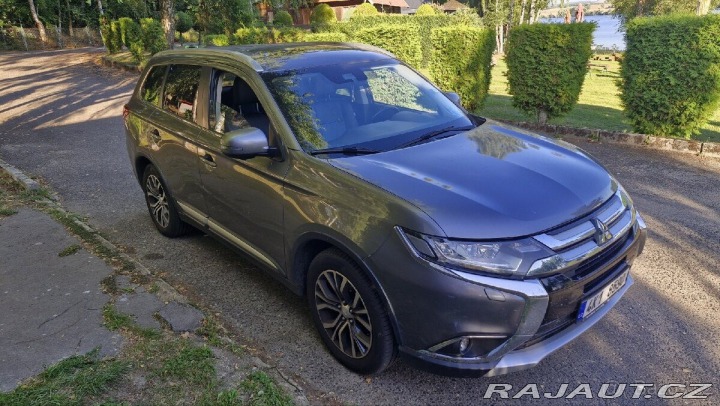 Mitsubishi Outlander 2,3   4x4 2016