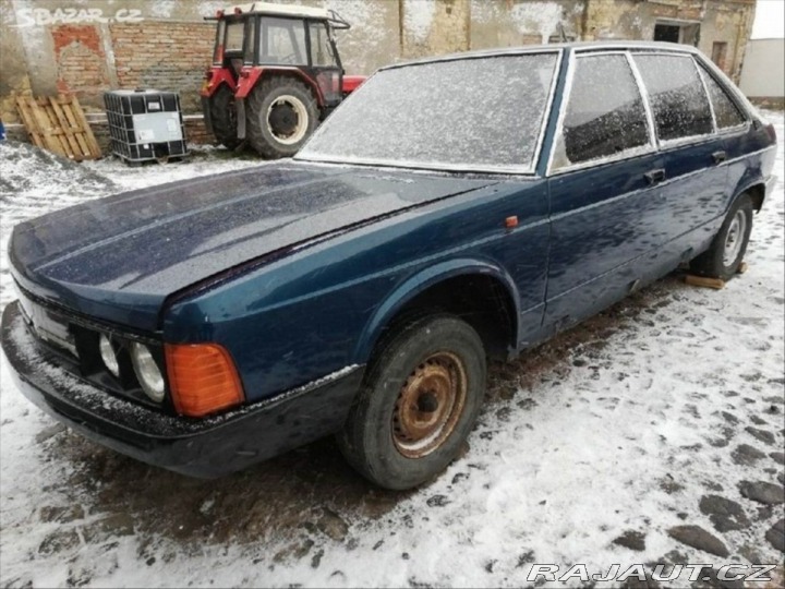 Tatra Ostatní modely Tatra 613-3 1800
