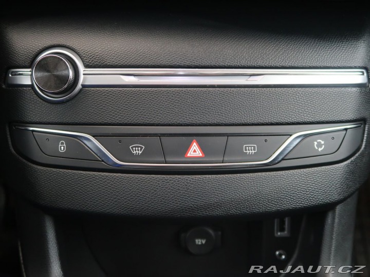 Peugeot 308 1.2,PureTech,CZ,ALLURE 2014