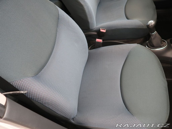 Toyota Yaris 1.0VVT-i,MAN,BEN,AC,STK 2005