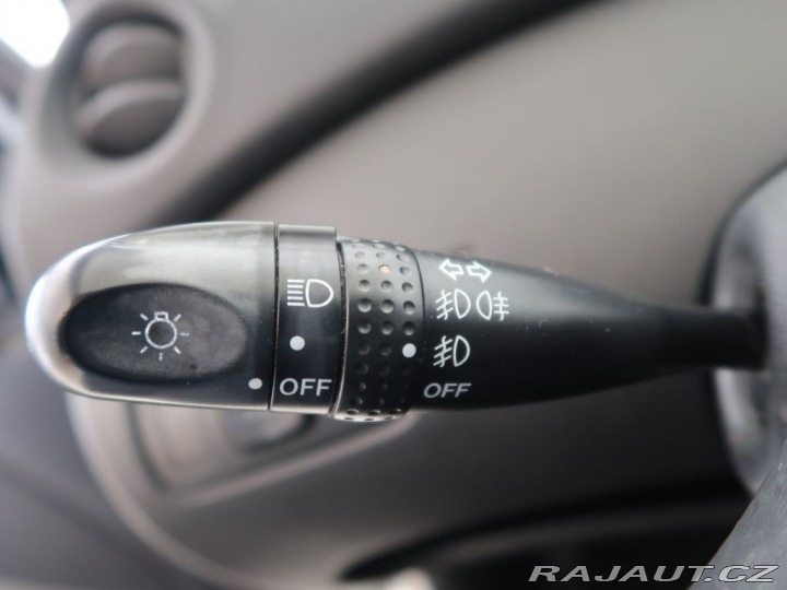 Toyota Yaris 1.0VVT-i,MAN,BEN,AC,STK 2005