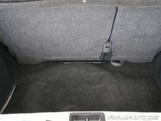 Toyota Yaris 1.0VVT-i,MAN,BEN,AC,STK 2005