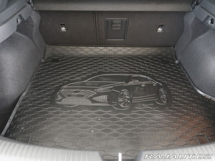 Hyundai i30 1.5T-GDI,1Maj,CZ,AT,N-Lin 2021