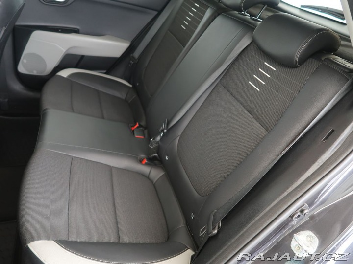 Kia Stonic 1.4MPI,KAPPA,CZ,Navi,Prem 2018