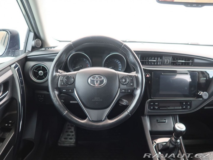 Toyota Auris 1.6VVT-i,CZ,1Maj,Manuál 2018