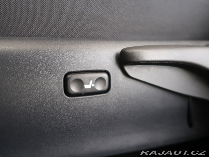 Toyota Auris 1.6VVT-i,CZ,1Maj,Manuál 2018