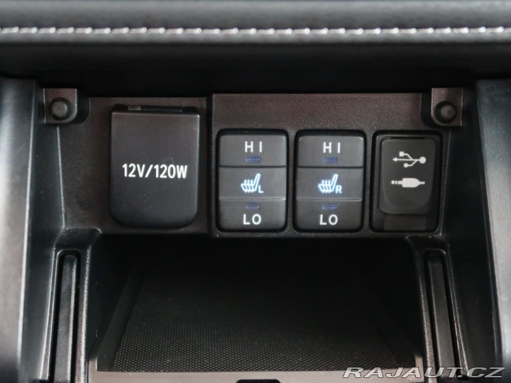 Toyota Auris 1.6VVT-i,CZ,1Maj,Manuál 2018