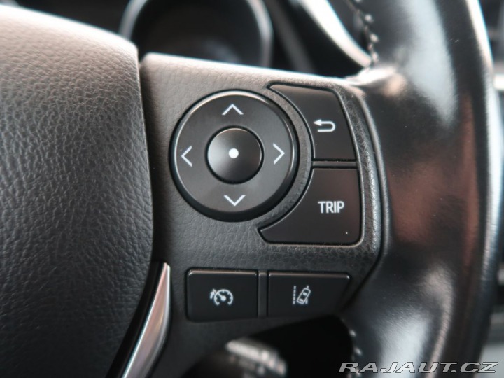 Toyota Auris 1.6VVT-i,CZ,1Maj,Manuál 2018