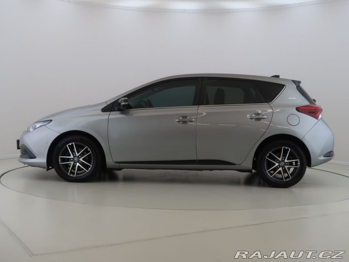 Toyota Auris 1.6VVT-i,CZ,1Maj,Manuál 2018