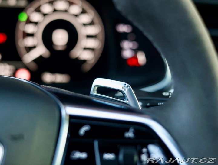 Audi RS6 Avant  4.0 TFSI V8 Quattr 2022