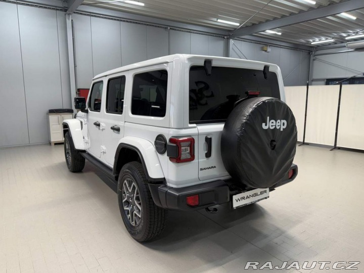 Jeep Wrangler Sahara 2.0 Turbo 272k AT8 2025