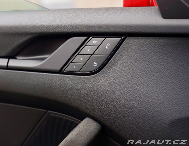 Porsche 911 992 Carrera 4 GTS | PDCC 2023