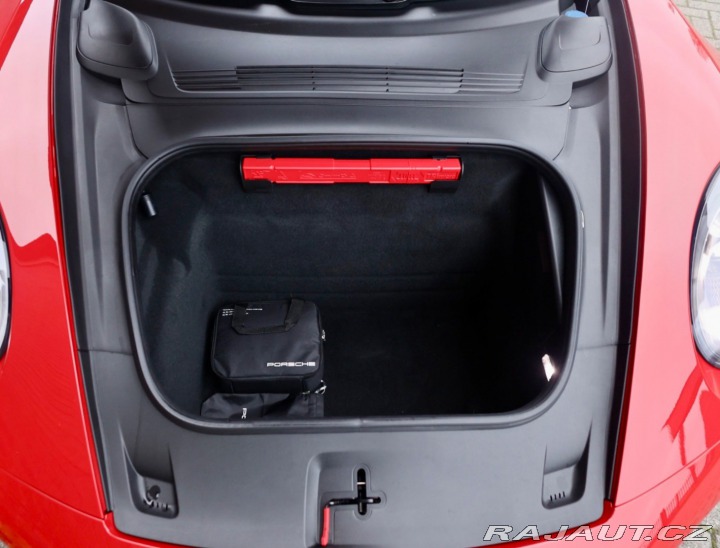 Porsche 911 992 Carrera 4 GTS | PDCC 2023