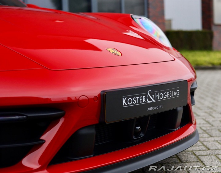 Porsche 911 992 Carrera 4 GTS | PDCC 2023