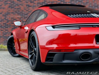 Porsche 911 992 Carrera 4 GTS | PDCC 2023