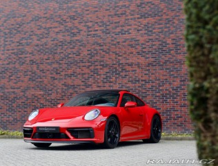 Porsche 911 992 Carrera 4 GTS | PDCC 2023