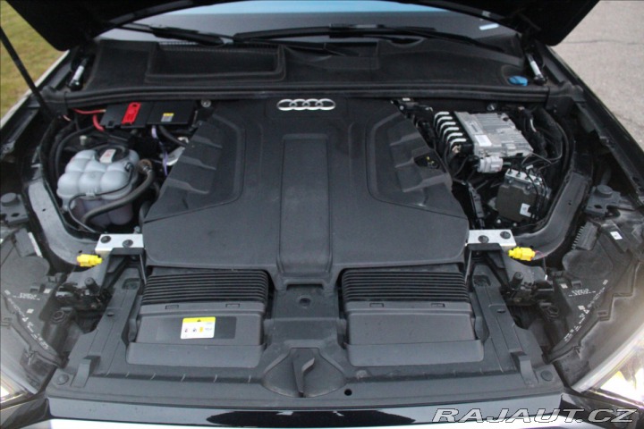 Audi Q7 3,0 45TDI Quattro S-Lin 2021
