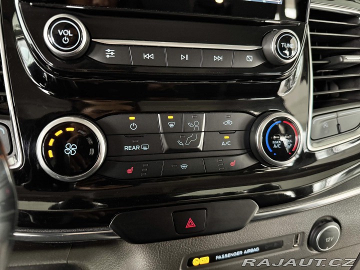 Ford Tourneo Custom 2,0EcoB L2*136kW*REZERVAC 2020