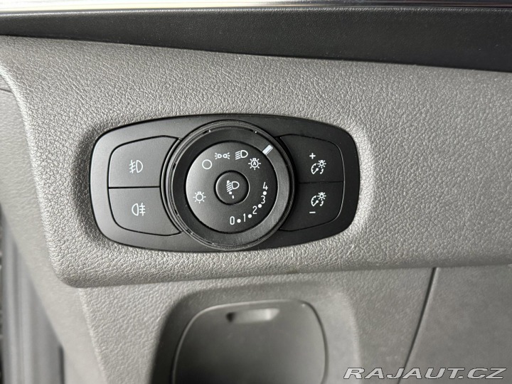 Ford Tourneo Custom 2,0EcoB L2*136kW*REZERVAC 2020