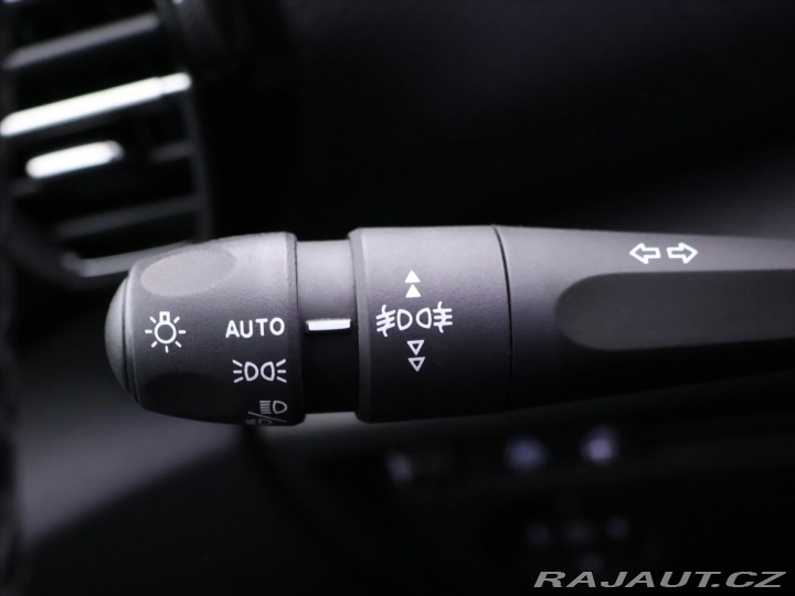 Citroën C4 1,2 PT 96kW CZ Feel Tažné 2022