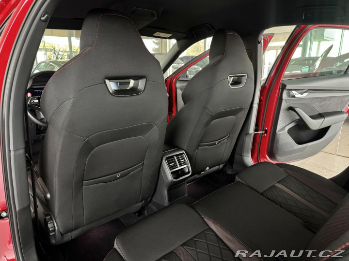 Škoda Octavia RS 2,0TSI 180kW*DSG*Webas 2021