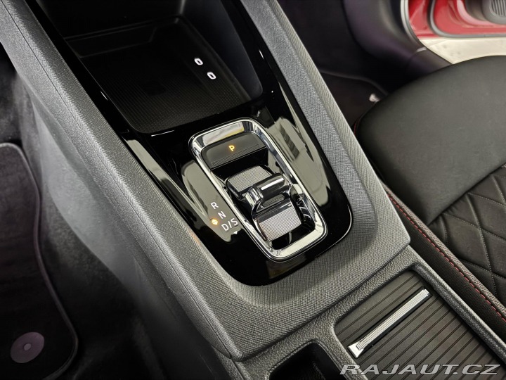 Škoda Octavia RS 2,0TSI 180kW*DSG*Webas 2021