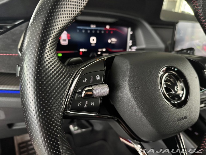 Škoda Octavia RS 2,0TSI 180kW*DSG*Webas 2021