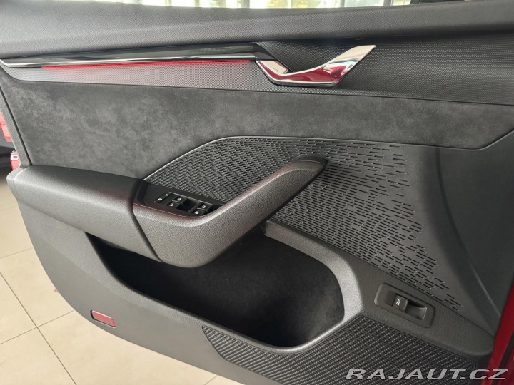 Škoda Octavia RS 2,0TSI 180kW*DSG*Webas 2021