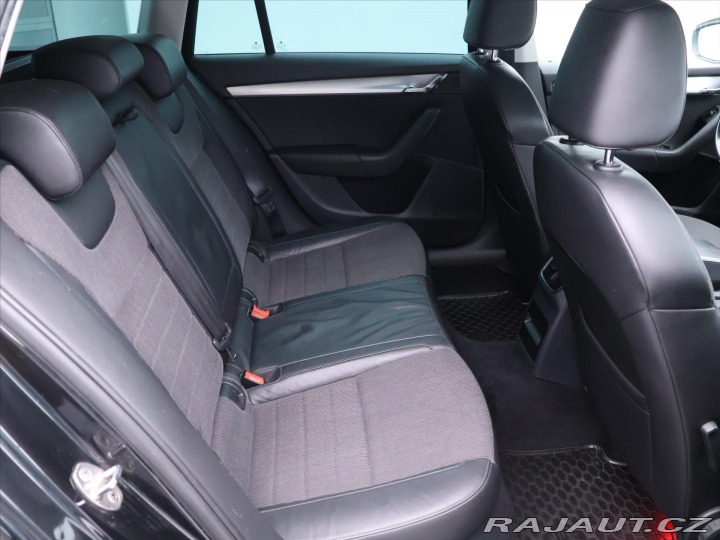 Škoda Octavia 2,0 TDI 110kW Navi Xenon 2014