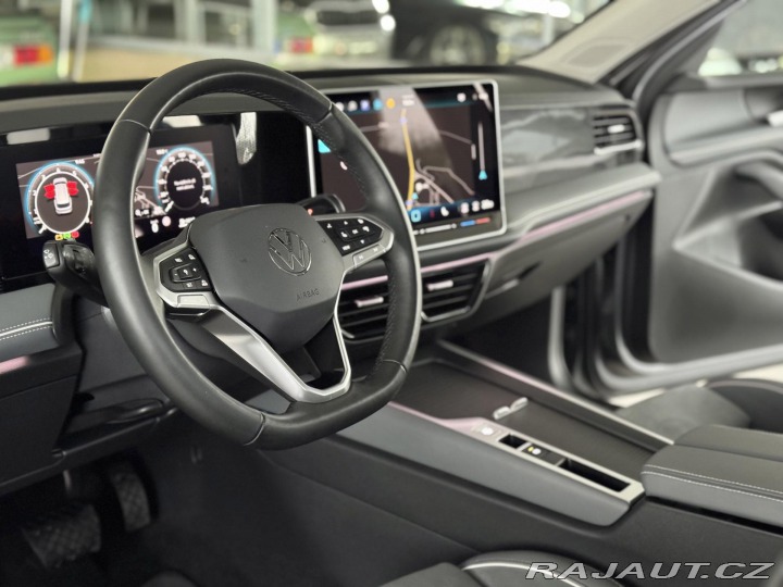 Volkswagen Passat 1,5 eTSI DSG*Masáž*REZERV 2024