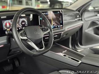 Volkswagen Passat 1,5 eTSI DSG*Masáž*Webast 2024
