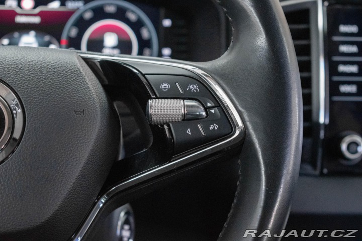 Škoda Karoq 1.5TSI*REZERVACE* 2020