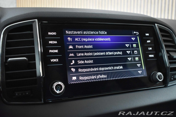 Škoda Karoq 1.5TSI*REZERVACE* 2020