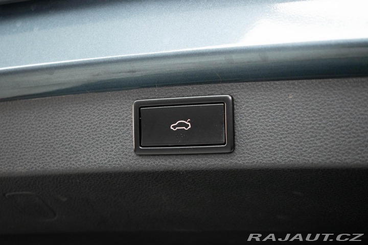 Škoda Karoq 1.5TSI*REZERVACE* 2020