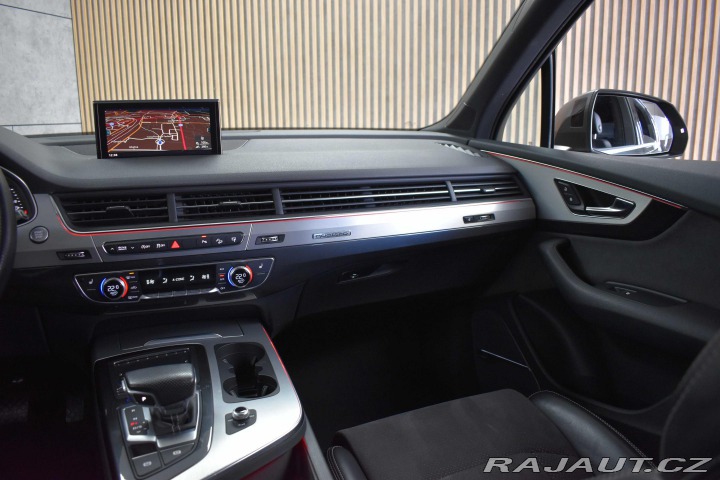 Audi Q7 3.0 TDI S-LINE*VZDUCH*MAT 2016