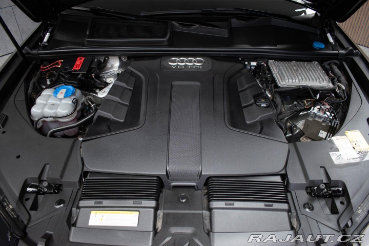 Audi Q7 3.0 TDI S-LINE*VZDUCH*MAT 2016