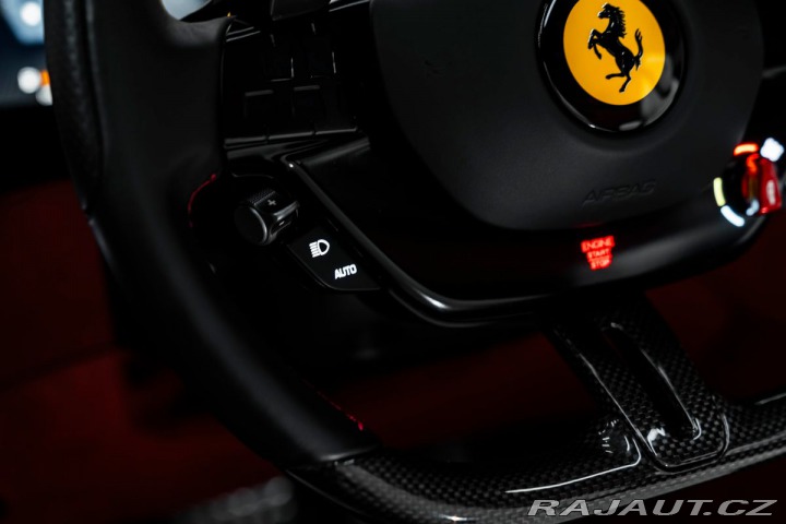 Ferrari Roma Spider, Karbón, JBL, ACC 1800