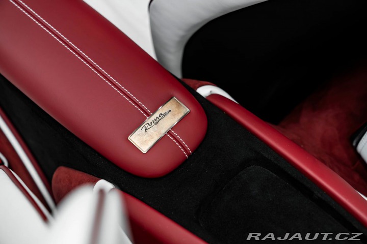 Ferrari Roma Spider, Karbón, JBL, ACC 1800