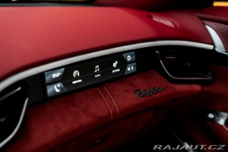 Ferrari Roma Spider, Karbón, JBL, ACC 2025