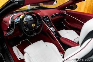 Ferrari Roma Spider, Karbón, JBL, ACC 2025