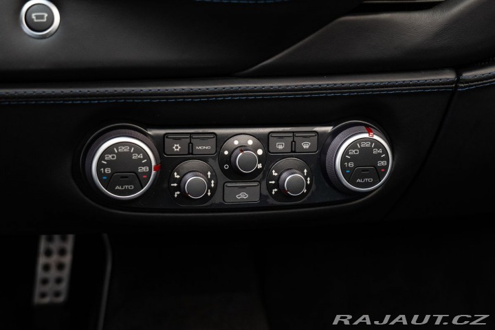 Ferrari 488 Spider /Lift/JBL/Carbon 2016