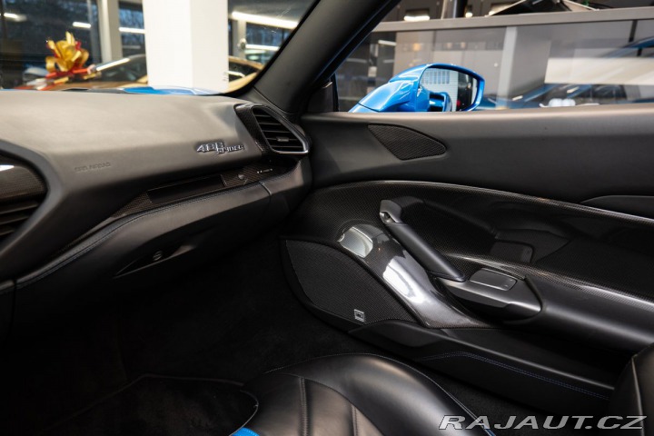 Ferrari 488 Lift/JBL/Carbon 2016