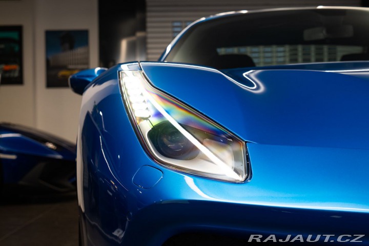 Ferrari 488 Lift/JBL/Carbon 2016