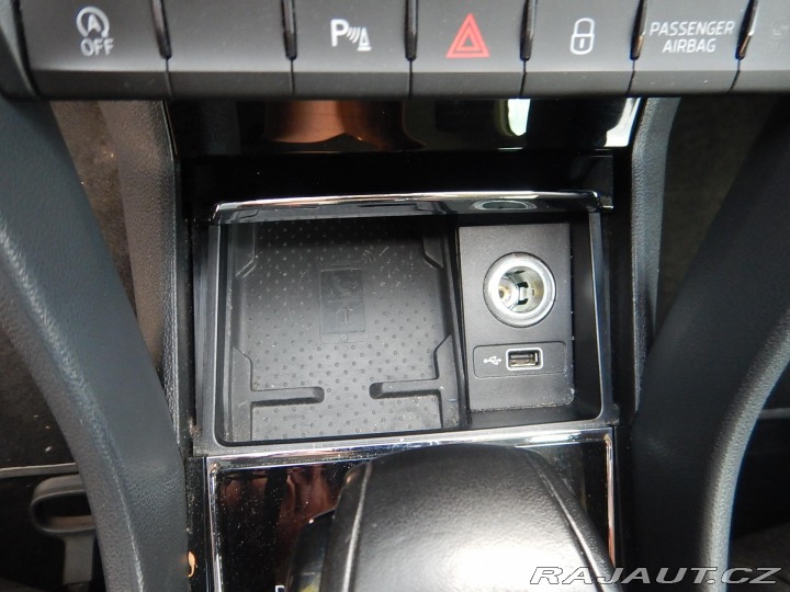 Škoda Karoq 2.0 TDI DSG, 4x4, SERVISK 2018