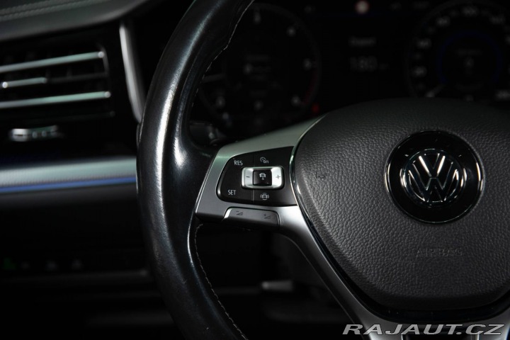 Volkswagen Touareg 3.0 V6 TDI SCR 286k R-Li 2018