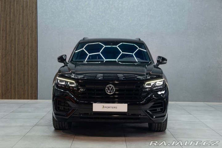Volkswagen Touareg 3.0 V6 TDI SCR 286k R-Li 2018